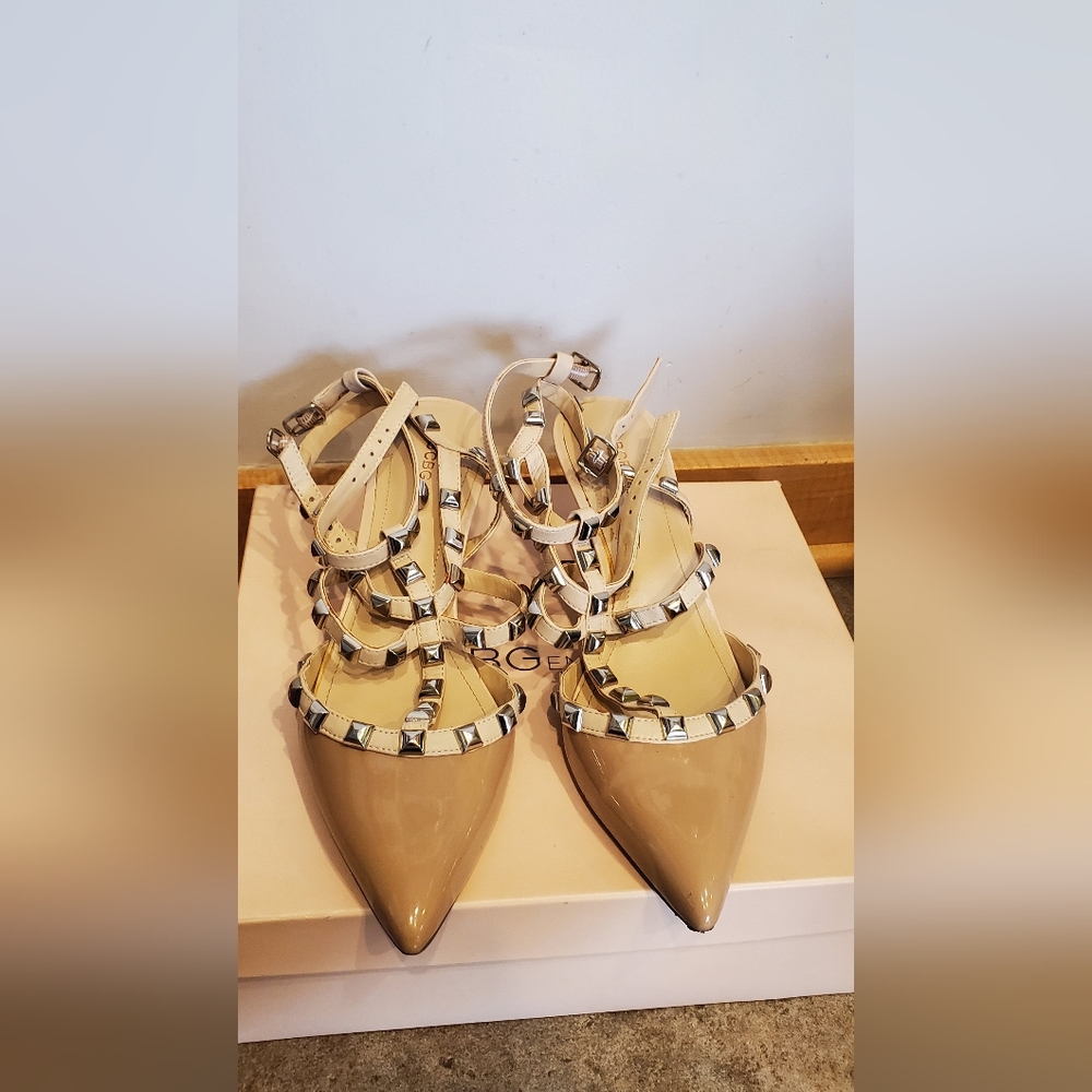 BCBG generation shoes